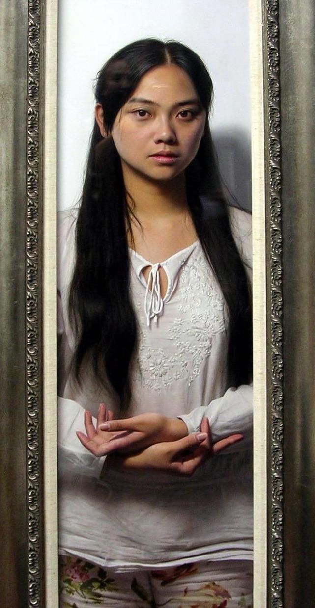 冷军《肖像之相—小罗》然而,关于冷军的作品,现在往往被一些专家嘲讽