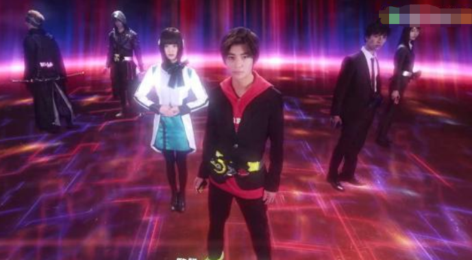 假面骑士零一女主黑化预定 片头op暗示结局 可爱的伊兹撑住啊