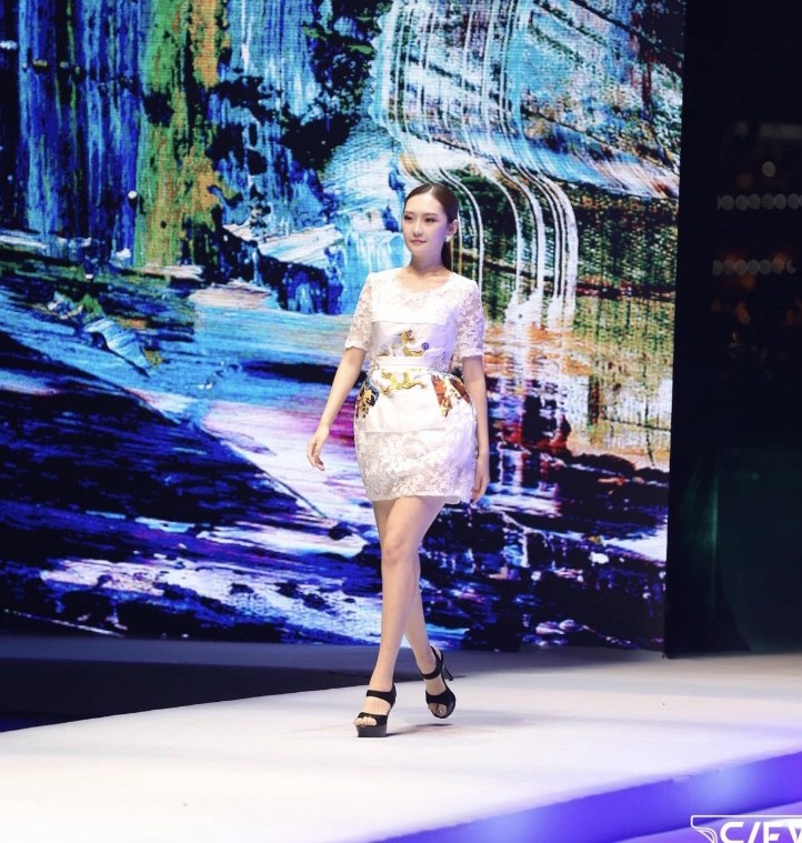 19中国重庆国际时尚周启幕借 时尚 助推多产业融合发展