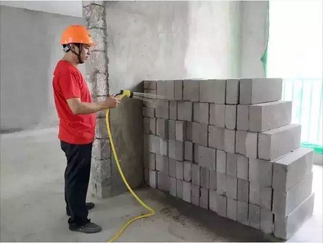 装修砌墙这样做可以防止墙体开裂
