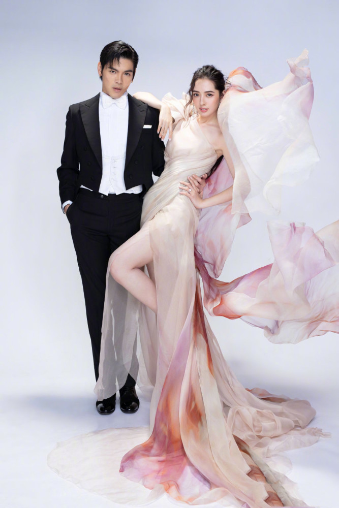 向佐郭碧婷意大利婚礼现场照曝光,向佐表白小