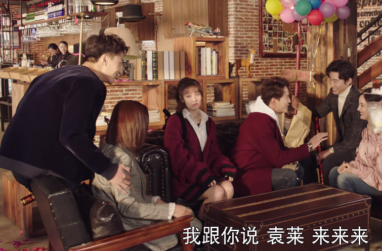 十年三月三十日:赵承志故意和沈双双穿情侣装,只是为让她吃醋?