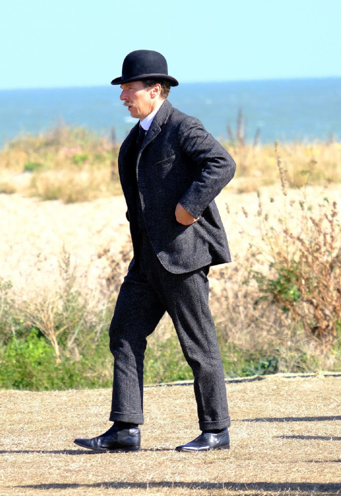 酷!本尼迪克特·康伯巴奇新造型曝光,奇异博士变身金胡子老头