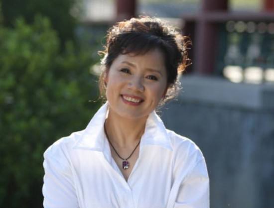 资深实力派演员刘芳