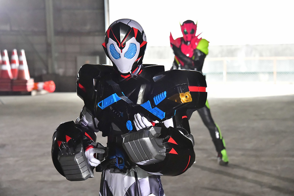 假面骑士01第5话先行二叔回归饰演反派灭皮套大战全开