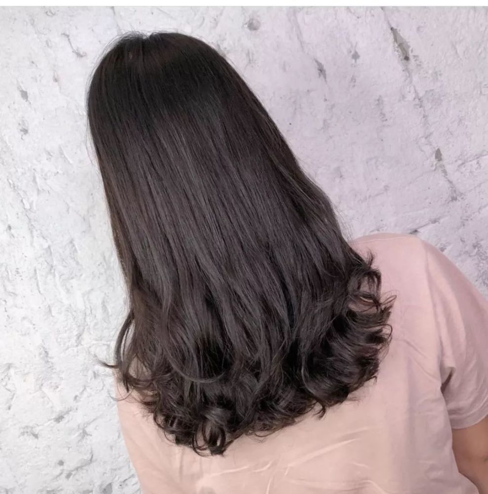 适合第一次烫发的妹子"发尾烫"