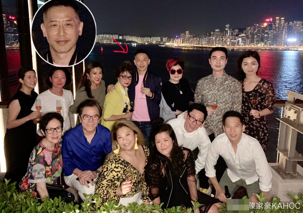 唐鹤德与张国荣经纪人再聚会,两鬓斑白却帅气依旧