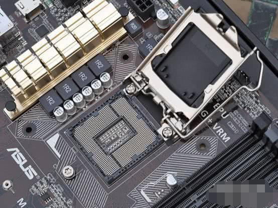 intel十代更换lga1200插槽300系列主板升级无望