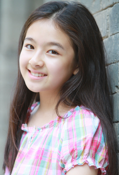 唐人最新捧的女艺人这颜值可是要比胡冰卿高太多了