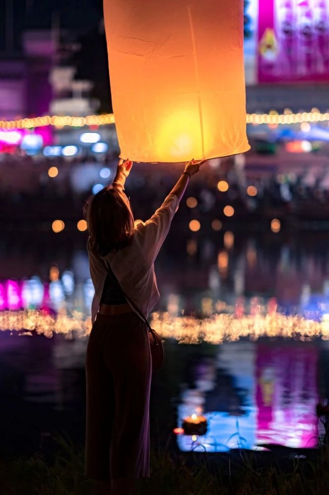 女人啊,40岁前,一定要有的8种旅游体验!