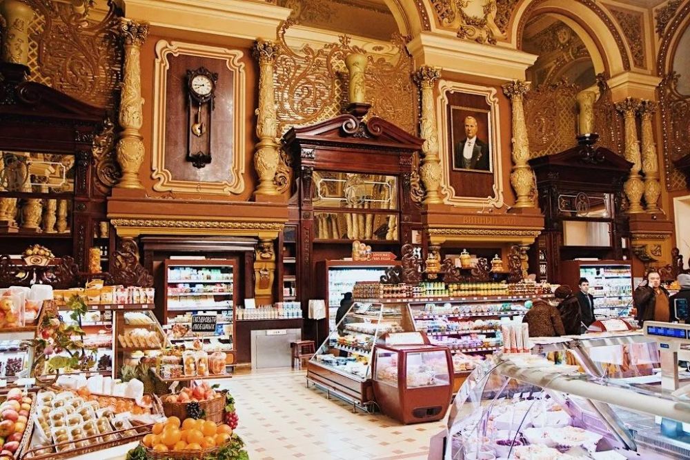 俄罗斯的冬天,是伏特加兑极光,是炸裂暗夜下的