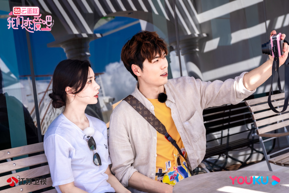 《我们恋爱吧》:陈凝曦就算是痴情人设,演技也不输真正的演员