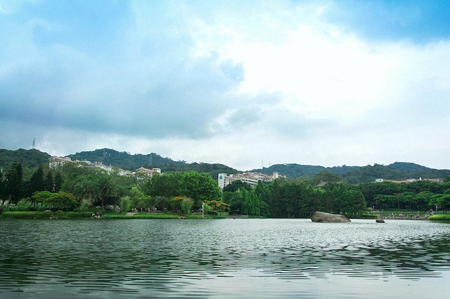 廈門大學美景之精華芙蓉湖