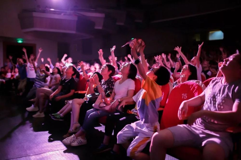 10月12-13日上海共舞台et剧场一起来《物理秀》的世界体会科学的奥秘