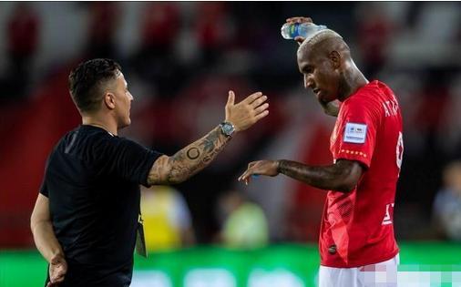 不错 恒大输球后 卡帅做出1项重要决定是时候要为冠军发力了