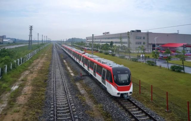 高明有轨电车示范线首期2元/人,地铁2号线二期最新进展戳