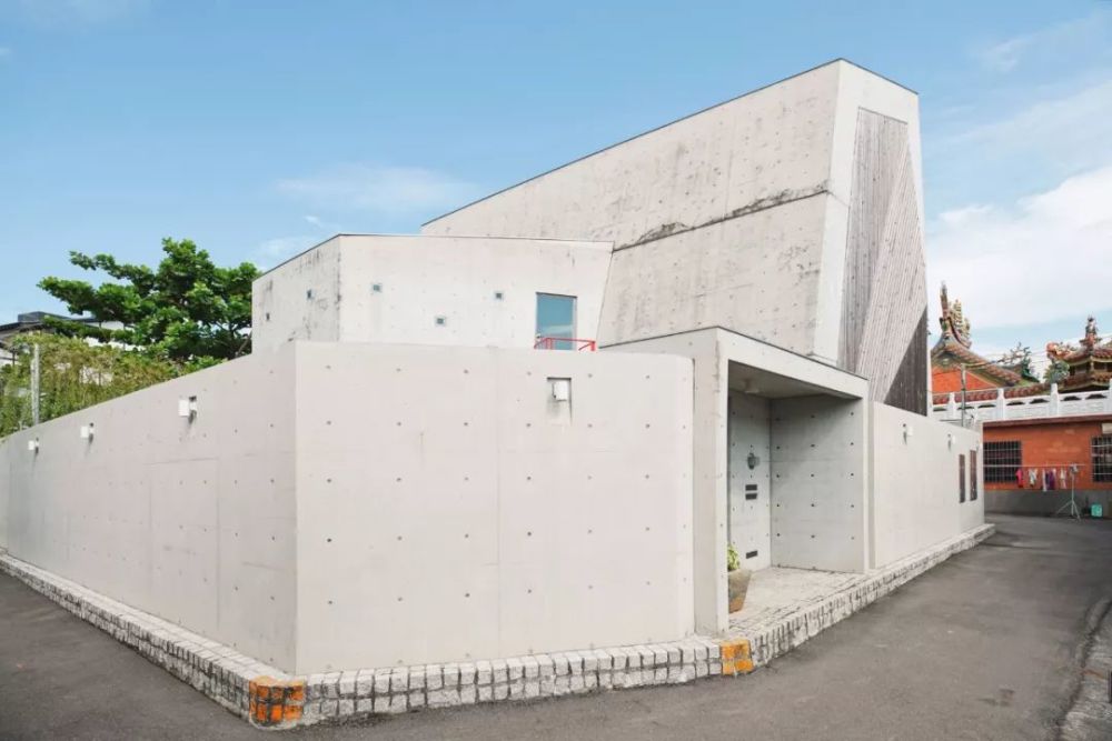 毛森江|他花6年造一栋三角形别墅，业界惊叹：这样的房子，100年也不过时