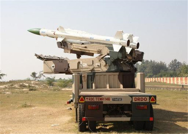 成功率仅有7成的防空导弹,为何印度政府坚持购买?只因国产