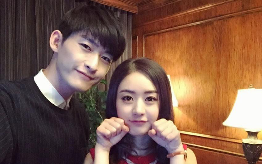 张翰赵丽颖美照,男帅女美