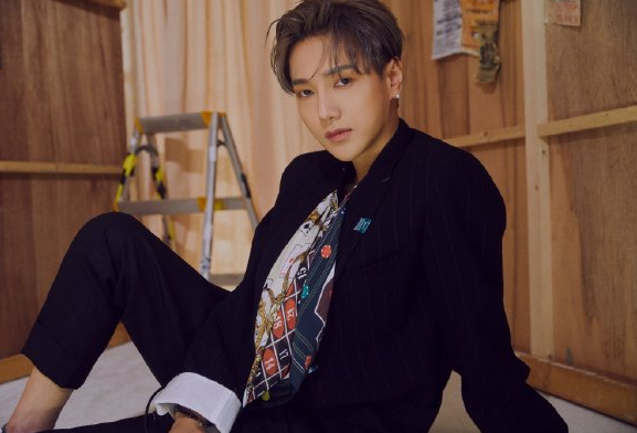 sj的蓝家站太厉害了!为了紧跟爱豆的发展脚步,学会各国语言!_腾讯新闻