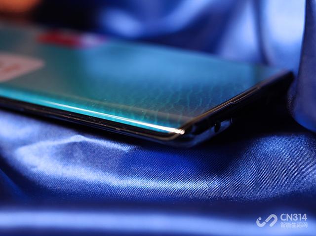 观影利器vivonex3瀑布屏效果大赞无短板