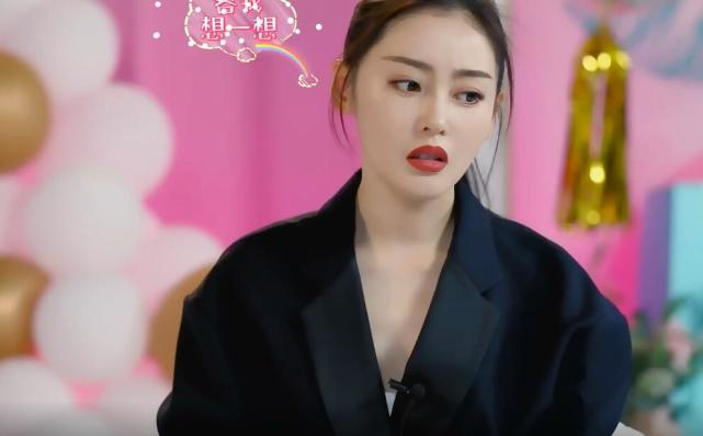 但是无论如何,张天爱自己也是表示自己是"结婚狂,要是有合适的对象的
