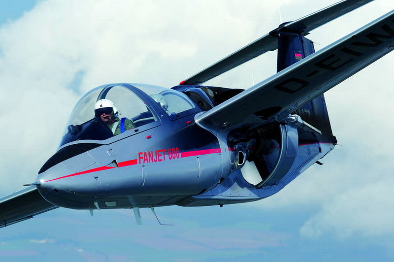 德国在冷战时期研发的奇葩飞机:"风扇教练"教练机