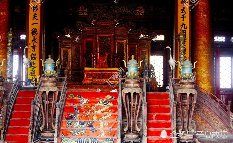 《观卦》之象辞风行地上,观;先王以省方,观