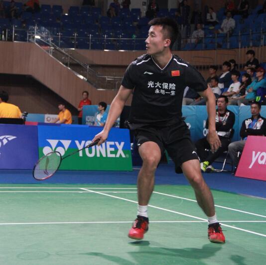 拿过世锦赛冠军的刘成与新搭档黄凯祥2-0战胜日本的远藤大由/渡边勇大