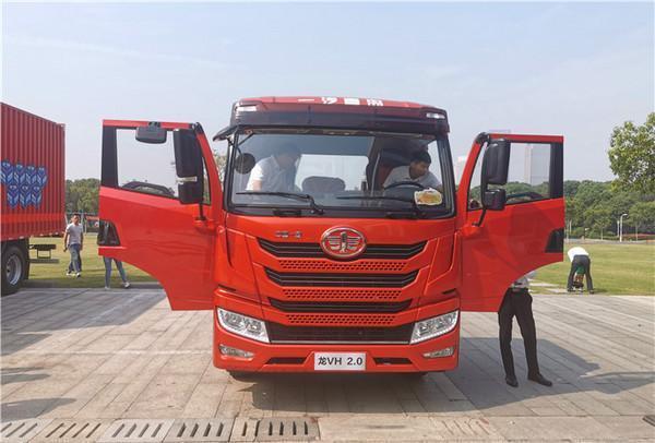 龙v(h) 2.0搭载解放动力 解决中卡运输四大痛点!