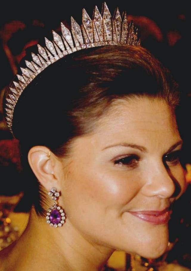 瑞典王室太低调,这些小清新王冠绝尘脱俗,美到炸裂!