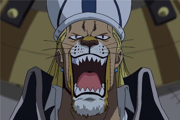 尾田这个伏笔狂魔,洛克斯的船员约翰船长,早在幽灵岛篇就出现过