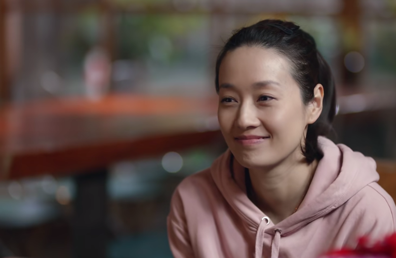 在远方剧情开虐,路晓鸥情敌刘爱莲出场,梅婷开口就输给了马伊琍