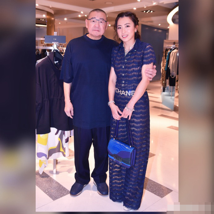 甘比情商太高了!自费包场请小朋友看电影,善事