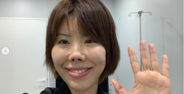 整容整成猪鼻!韩国女星不小心撞断鼻子,再整还是惨不忍睹