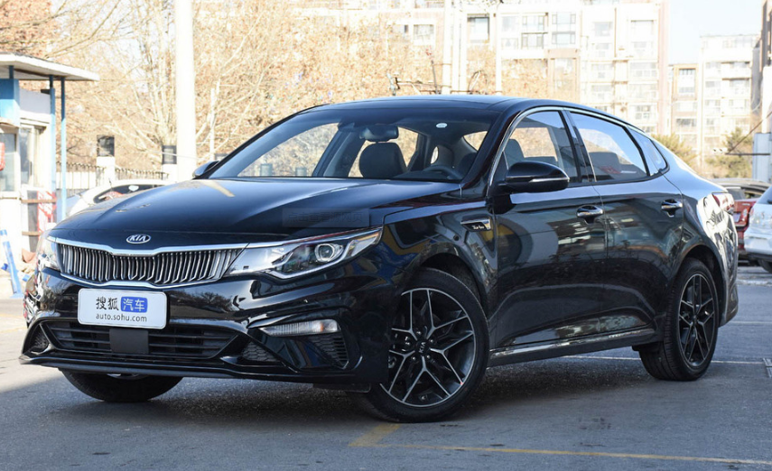 韩系汽车起亚k5,售价仅为10.71万,最大功率180马力