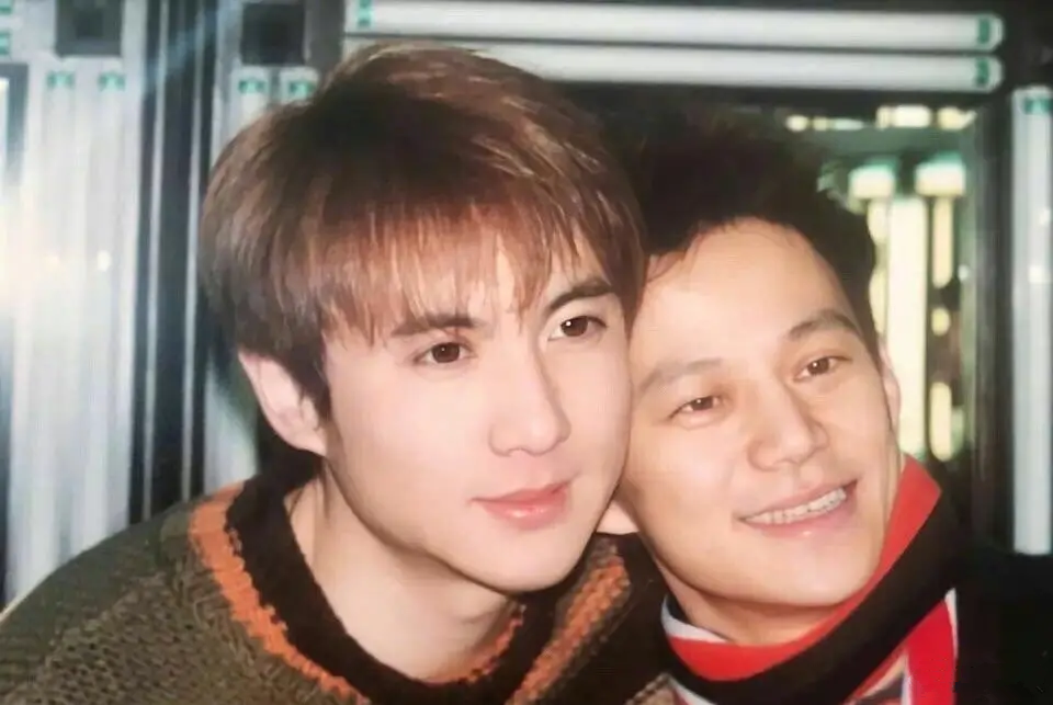 被问为啥颜值陨落那么快?沈腾:我的青春来得比较晚,走得比较早