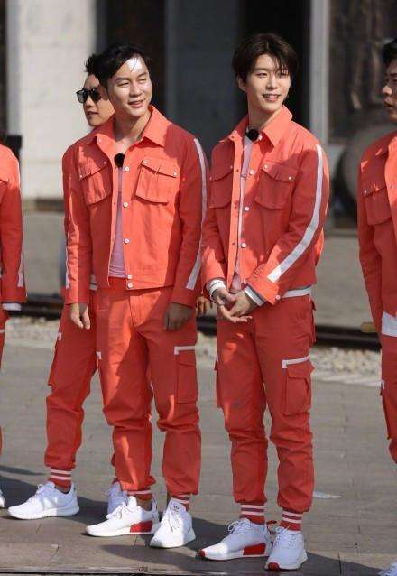 张雨剑身高184厘米范丞丞185厘米为啥张雨剑还比他高