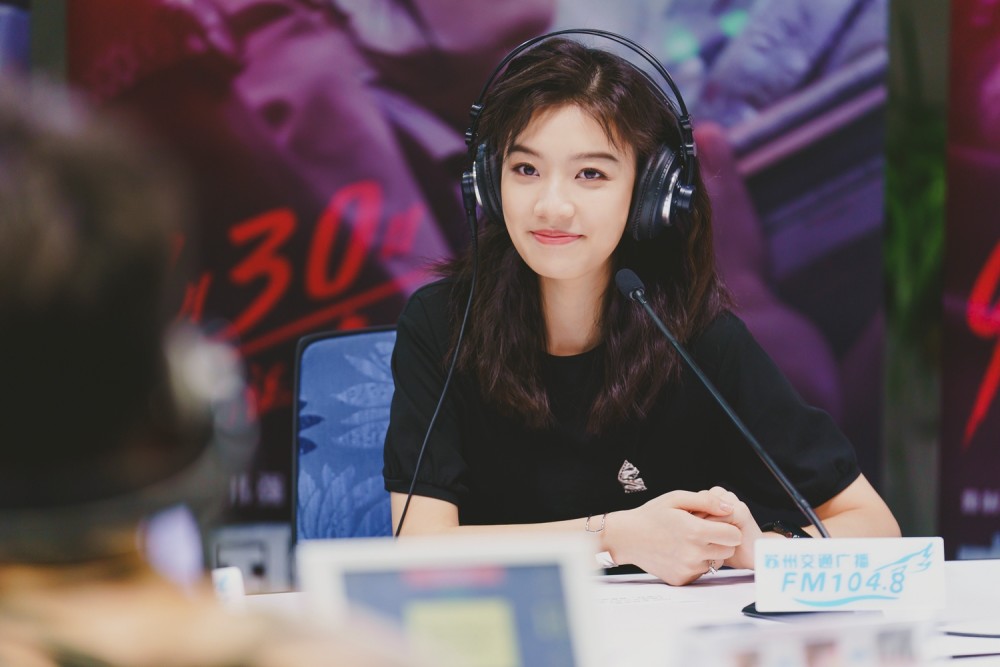 《中国机长》武汉苏州双城路演,"副驾驶"欧豪幽默回应:没毁容