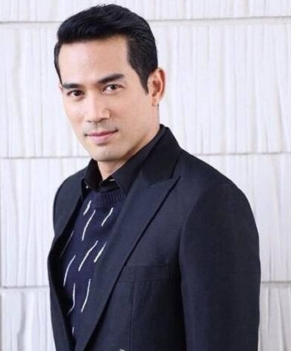 泰国男神魅力爆棚,细数心中的叔圈男神