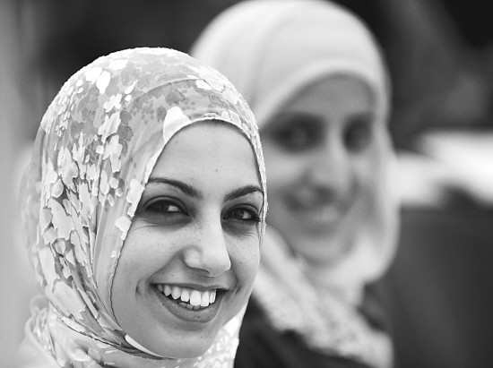 如此一来,以色列境内的数百万阿拉伯人和其他少数民族,虽然名义上是