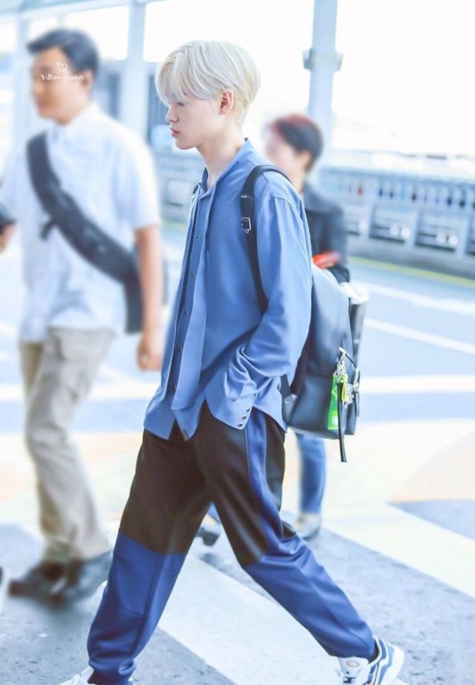 年少无知公开了自己QQ号的小偶像,如今非常苦