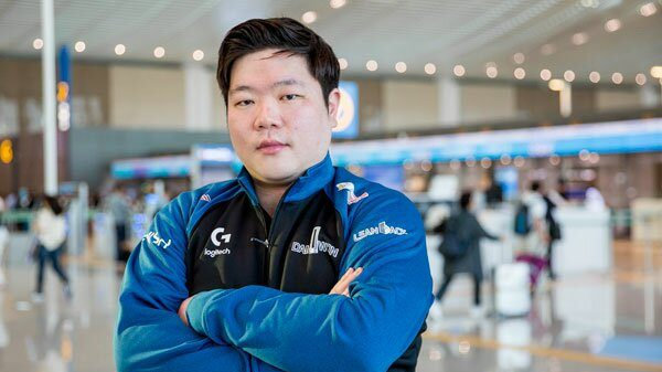 金晶洙教练直言flame是团队毒瘤