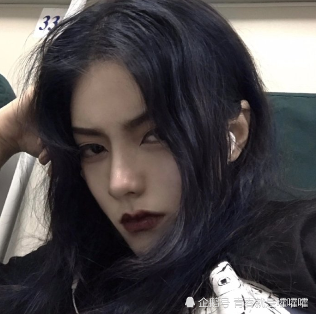 原宿风深丧女头旧爱像断头绳勒的我喘不过气