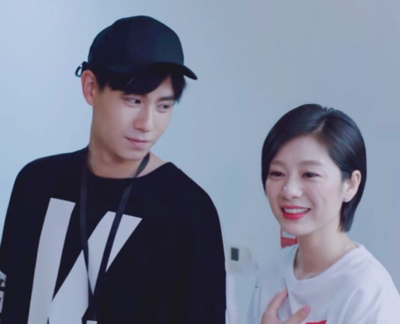 《密室困游鱼》即将来袭?吴白艾情回归,两人上演甜蜜恋:熬夜追