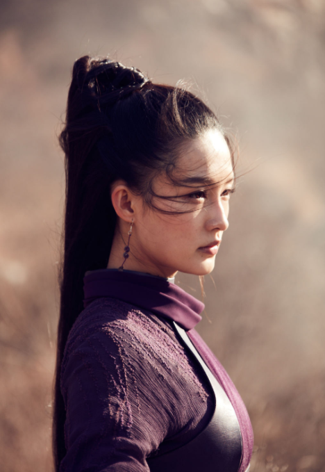 要说李沁最近也是势头比较旺盛的一个,新电影《诛仙》也是拿了好几亿