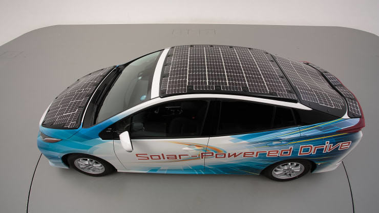丰田、现代纷纷在车顶安装太阳能电池板 马斯克：没有意义