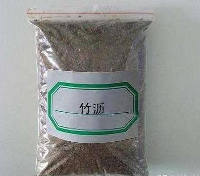 竹子里面有种液体,含有10多种氨基酸,火烤才会出来,不是竹酒