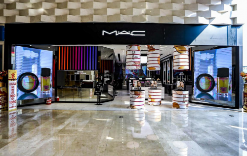 m·a·c魅可"一日店长"王皓轩,伍嘉成现身南宁,郑州两城