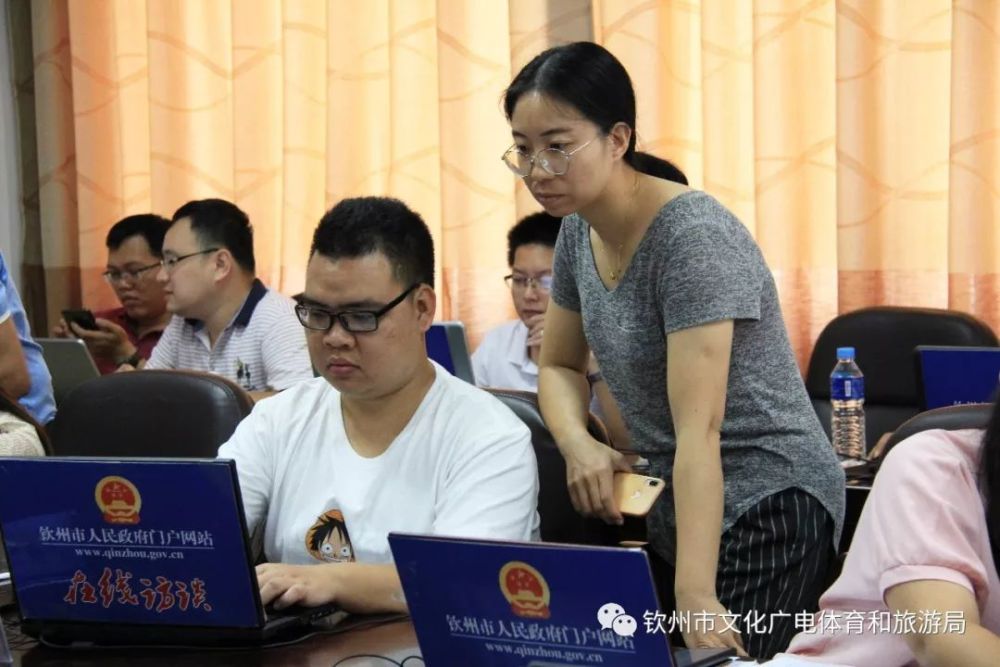 体育和旅游局开展"推进我市文化旅游资源开发与整合"主题在线访谈活动